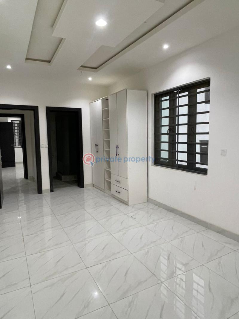 5 bedroom Detached Duplex For Sale Lekki Phase 1 Lagos - 5