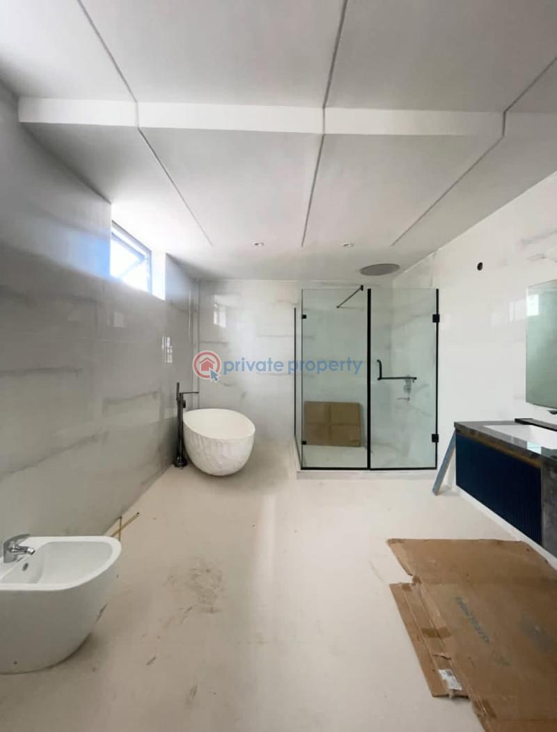 5 bedroom Detached Duplex For Sale Banana Island Ikoyi Lagos - 11