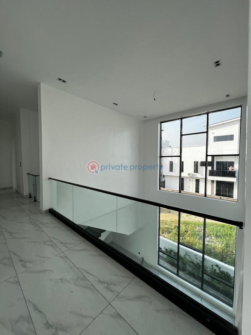 5 bedroom House For Sale Ikota Lekki Lagos - 0