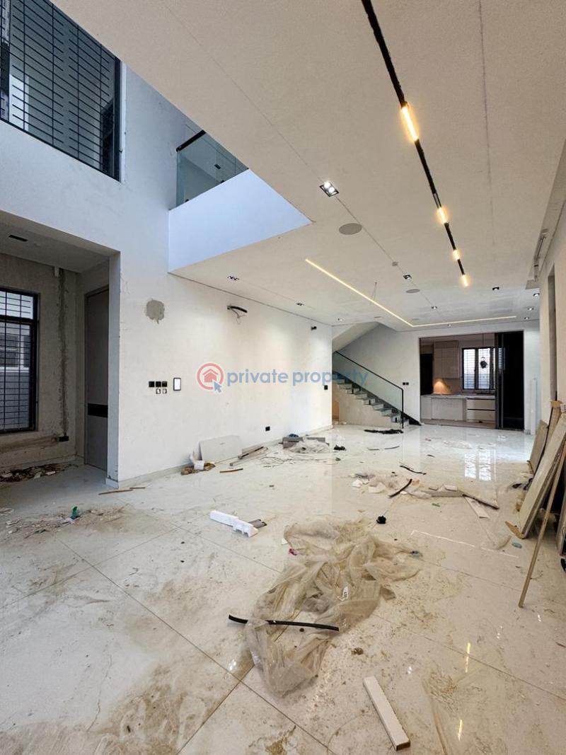 5 bedroom Detached Duplex For Sale Lekki Phase 1 Lagos - 17