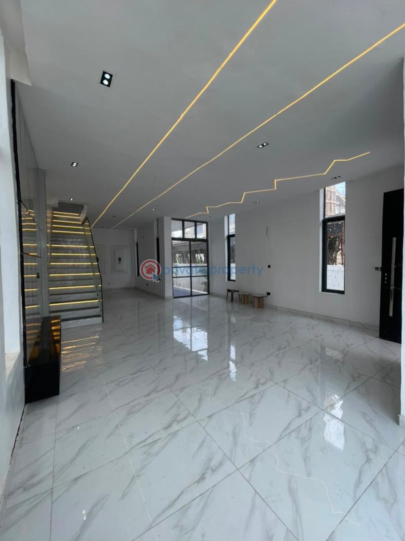 5 bedroom Detached Duplex For Sale Chevron Drive Lekki Lagos - 1