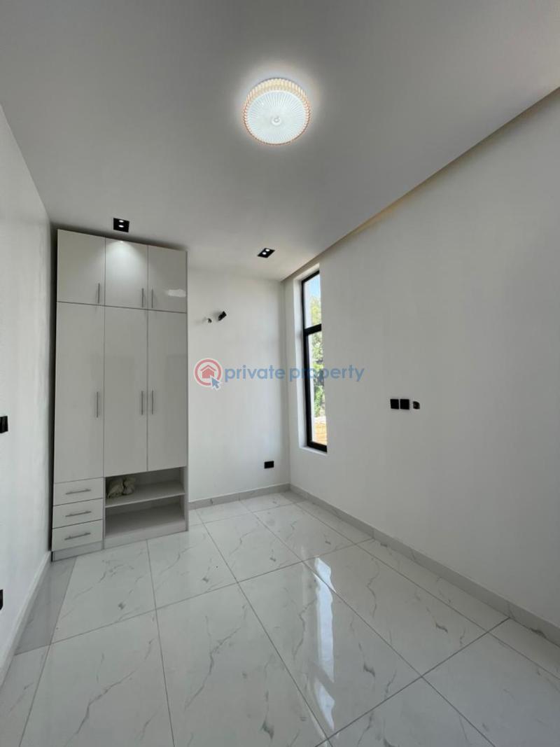 5 bedroom Detached Duplex For Sale Chevron Drive Lekki Lagos - 14