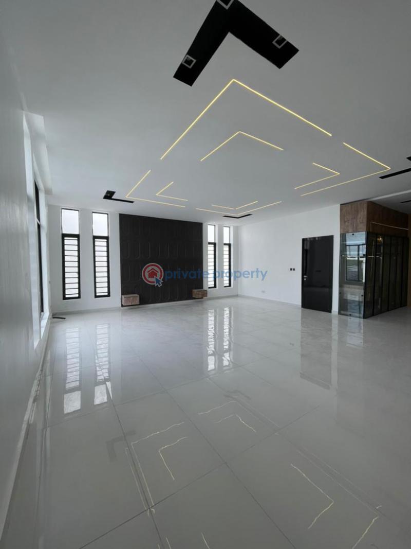 5 bedroom Detached Duplex For Sale Chevron Drive Lekki Lagos - 4