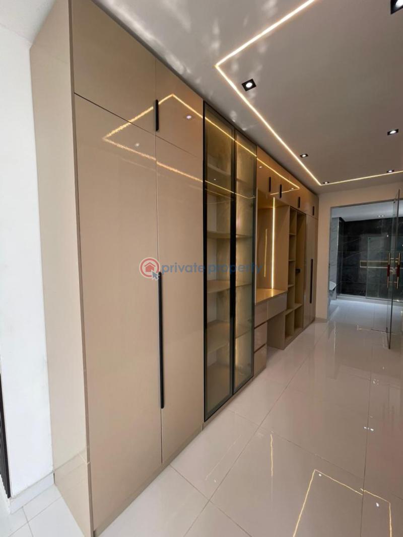 5 bedroom Detached Duplex For Sale Lekki Lagos - 1