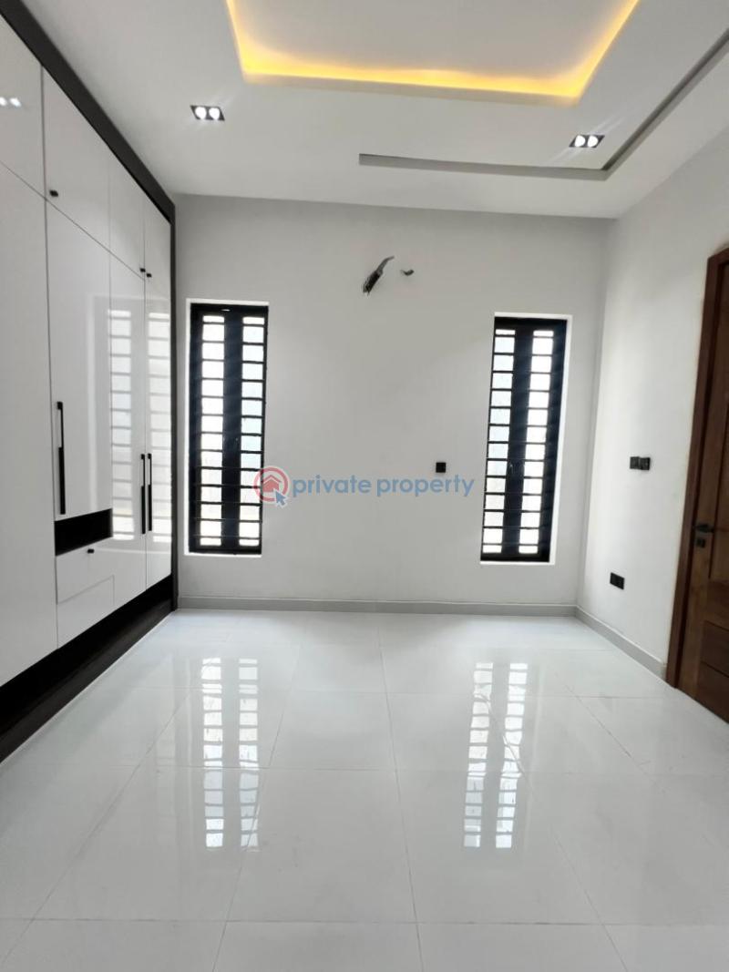 5 bedroom Detached Duplex For Sale Ikota Lekki Lagos - 18