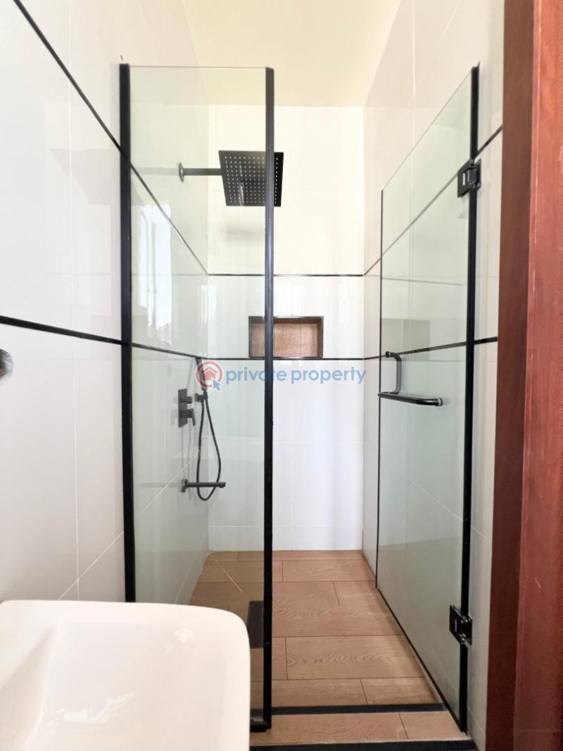 5 bedroom Detached Duplex For Sale Lekki Lagos - 23