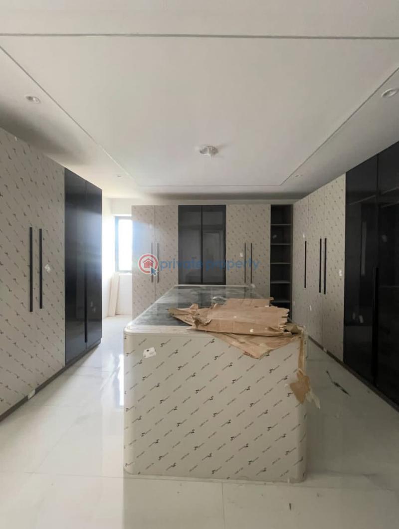 5 bedroom Detached Duplex For Sale Banana Island Ikoyi Lagos - 10