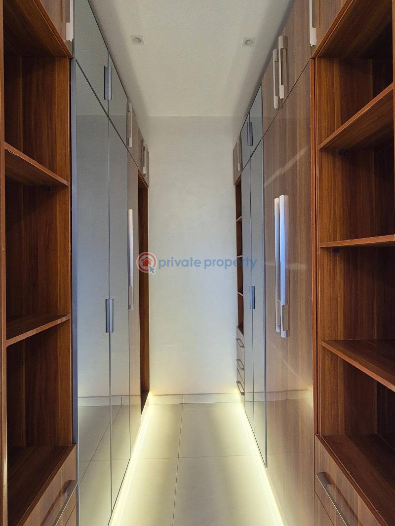 5 bedroom Detached Duplex For Sale Mojisola Onikoyi Estate Lagos - 4