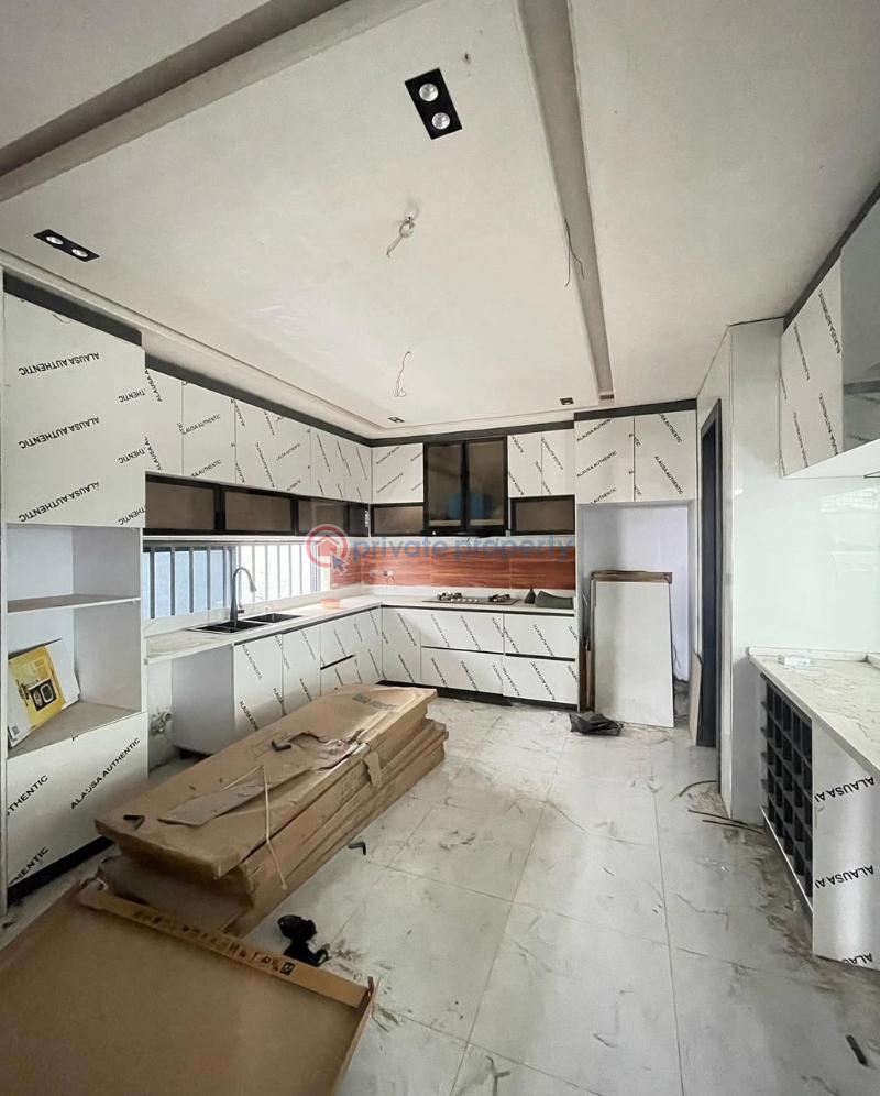 5 bedroom Semi detached Duplex For Sale Victoria Island Lagos - 4