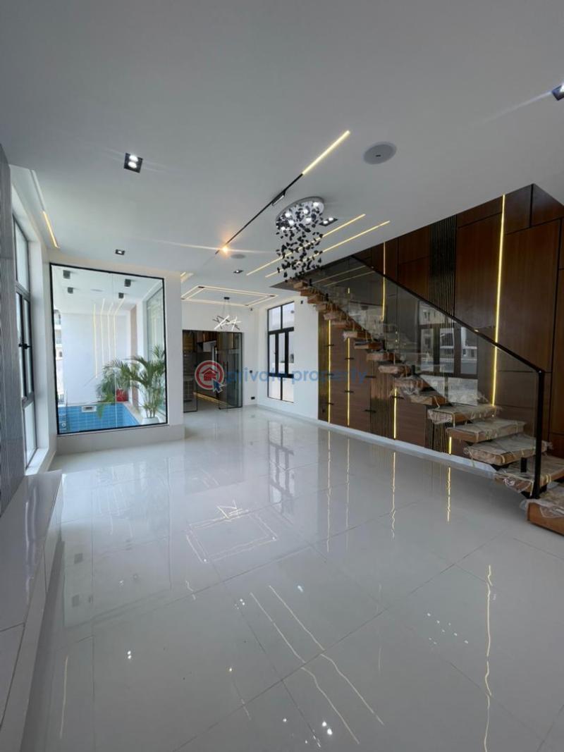 5 bedroom Detached Duplex For Sale Ikota Lekki Lagos - 3
