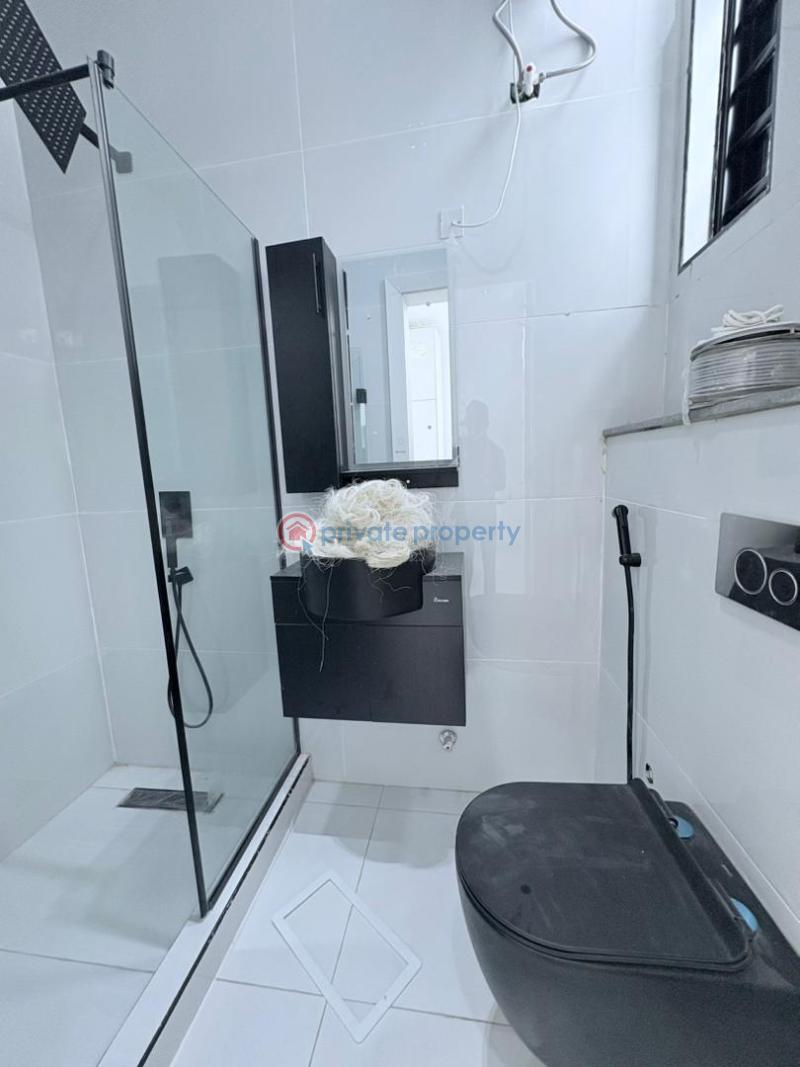 5 bedroom Detached Duplex For Sale Lekki Lagos - 2