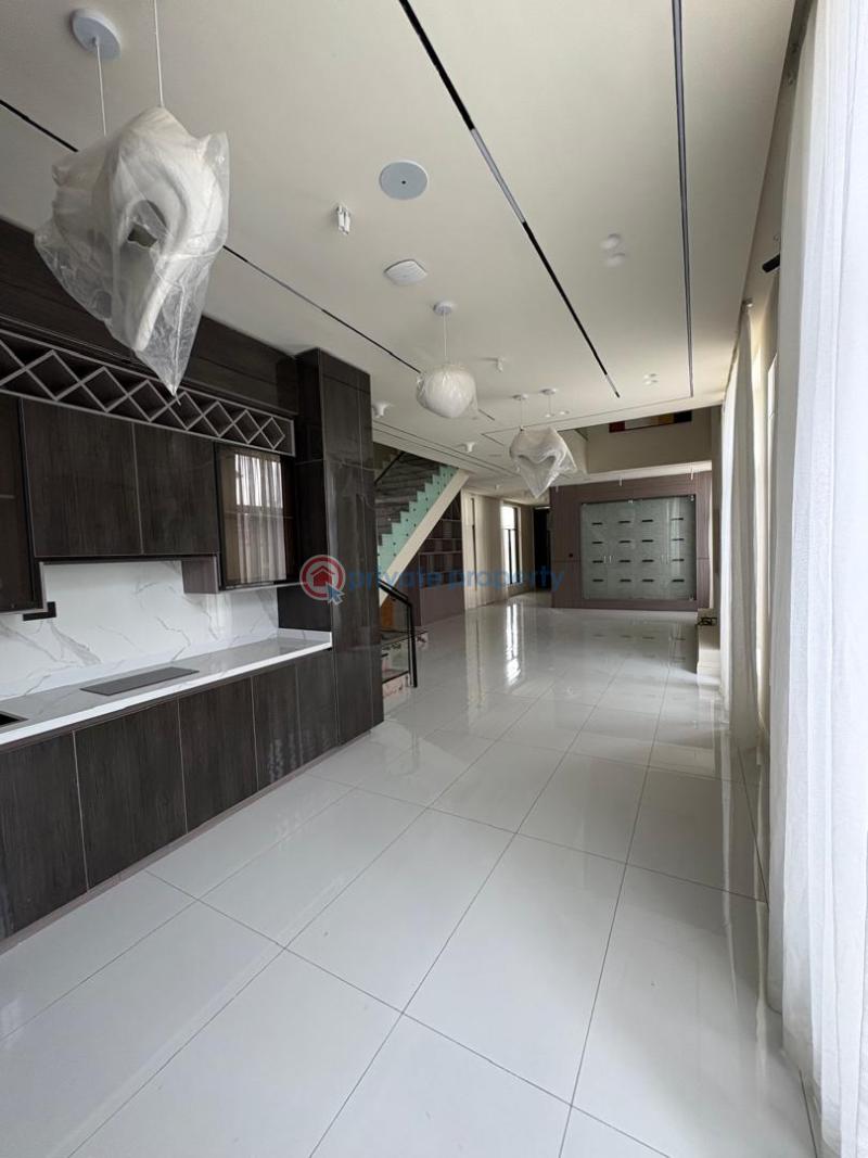 5 bedroom Detached Duplex For Sale Chevron Drive Lekki Lagos - 9