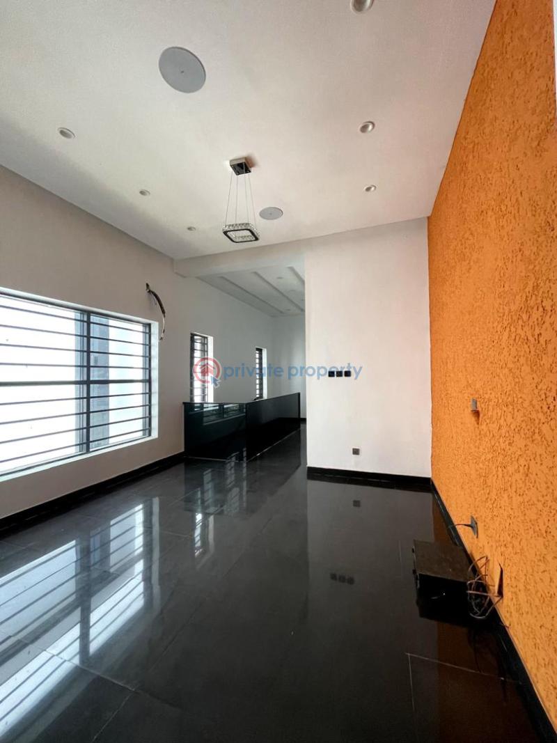 5 bedroom Detached Duplex For Sale Chevron Drive Lekki Lagos - 7