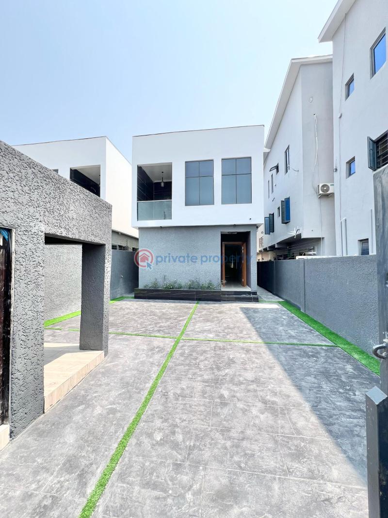 5 bedroom Detached Duplex For Sale Ologolo Lekki Lagos
