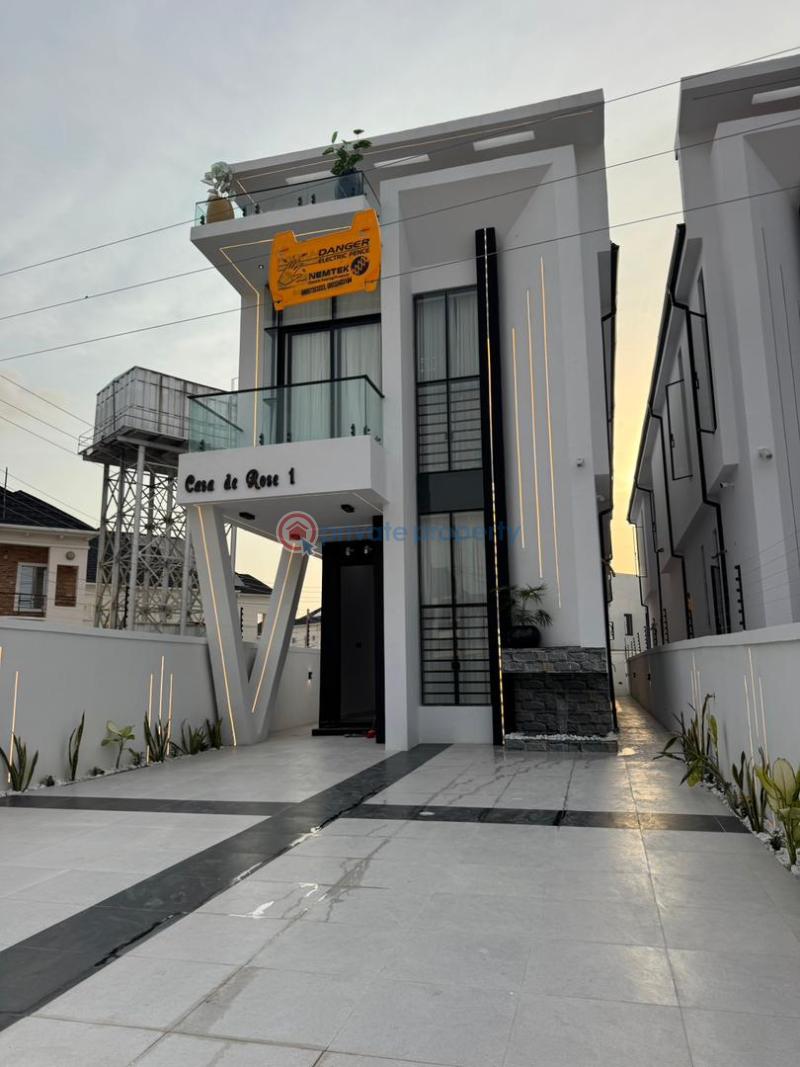 5 bedroom Detached Duplex For Sale Ikota Lekki Lagos - 1