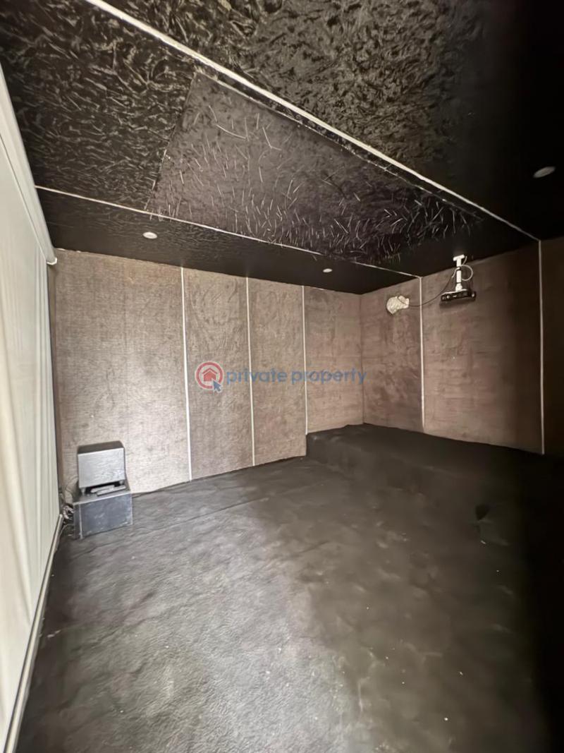 5 bedroom Semi detached Duplex For Sale Lekki Lagos - 27