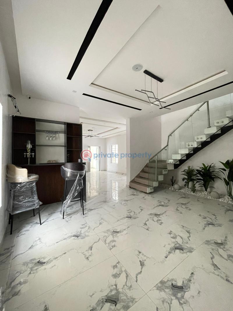 5 bedroom Detached Duplex For Sale Chevron Lekki Lagos - 5