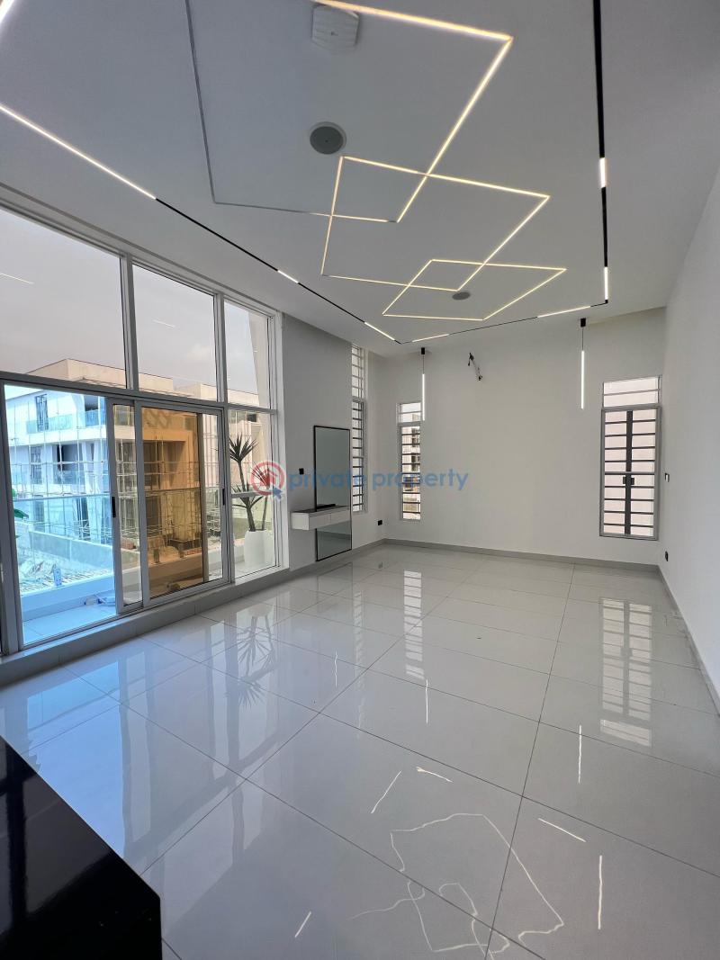 5 bedroom Detached Duplex For Sale Estate Chevron Drive Lekki Lagos - 1