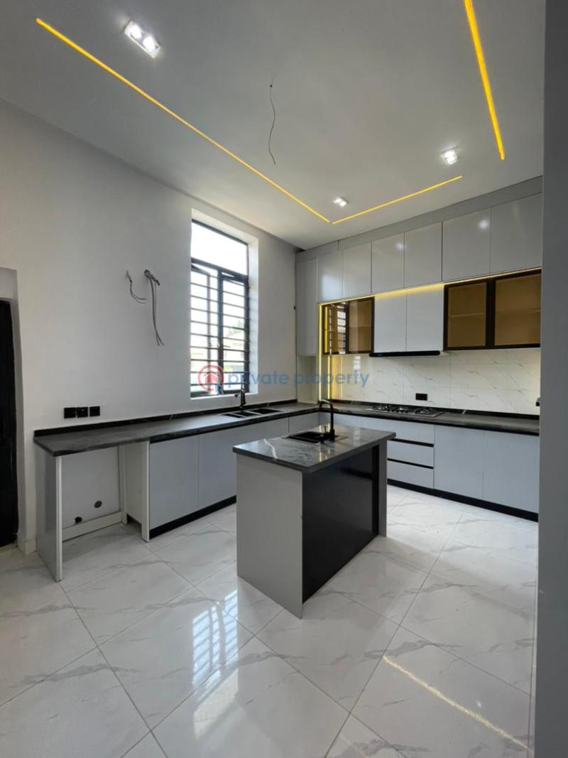 5 bedroom Detached Duplex For Sale Ikota Lekki Lagos - 10
