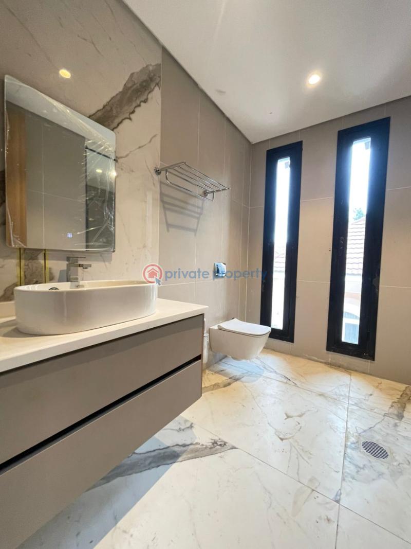 5 bedroom Detached Duplex For Sale Banana Island Ikoyi Lagos - 13