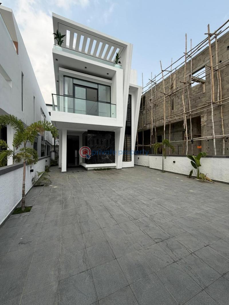 5 bedroom Detached Duplex For Sale Chevron Drive Lekki Lagos - 3