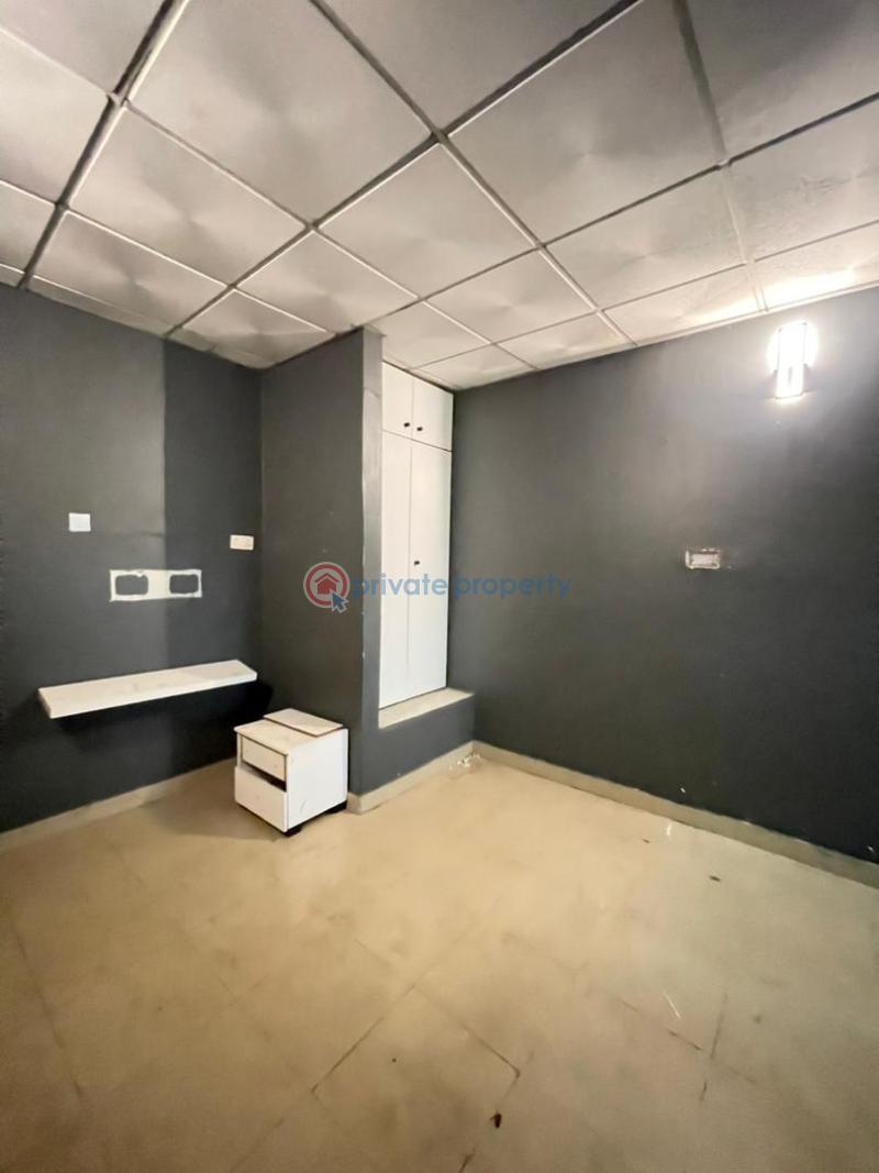 5 bedroom Detached Duplex For Sale Surulere Lagos - 19