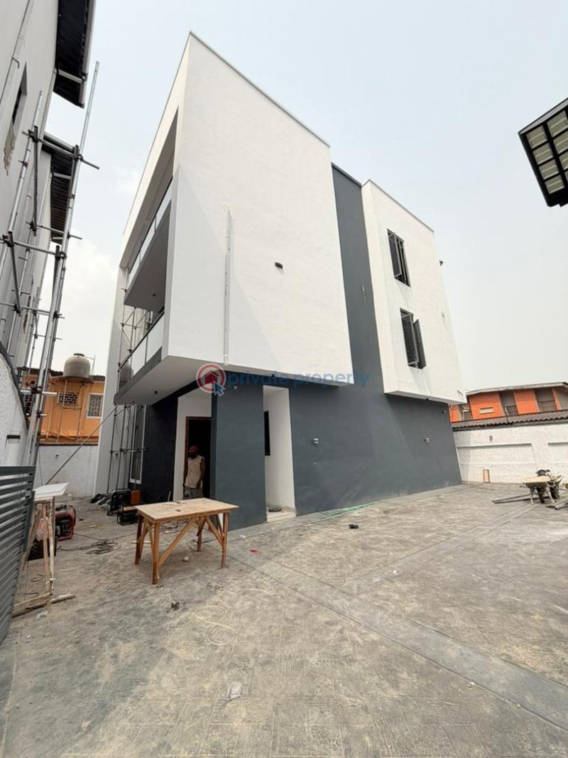 5 bedroom Detached Duplex For Sale Adeniyi Jones Ikeja Lagos - 15