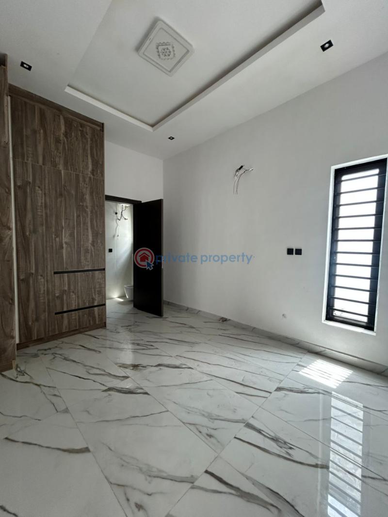 5 bedroom Detached Duplex For Sale Osapa Lekki Lagos - 11