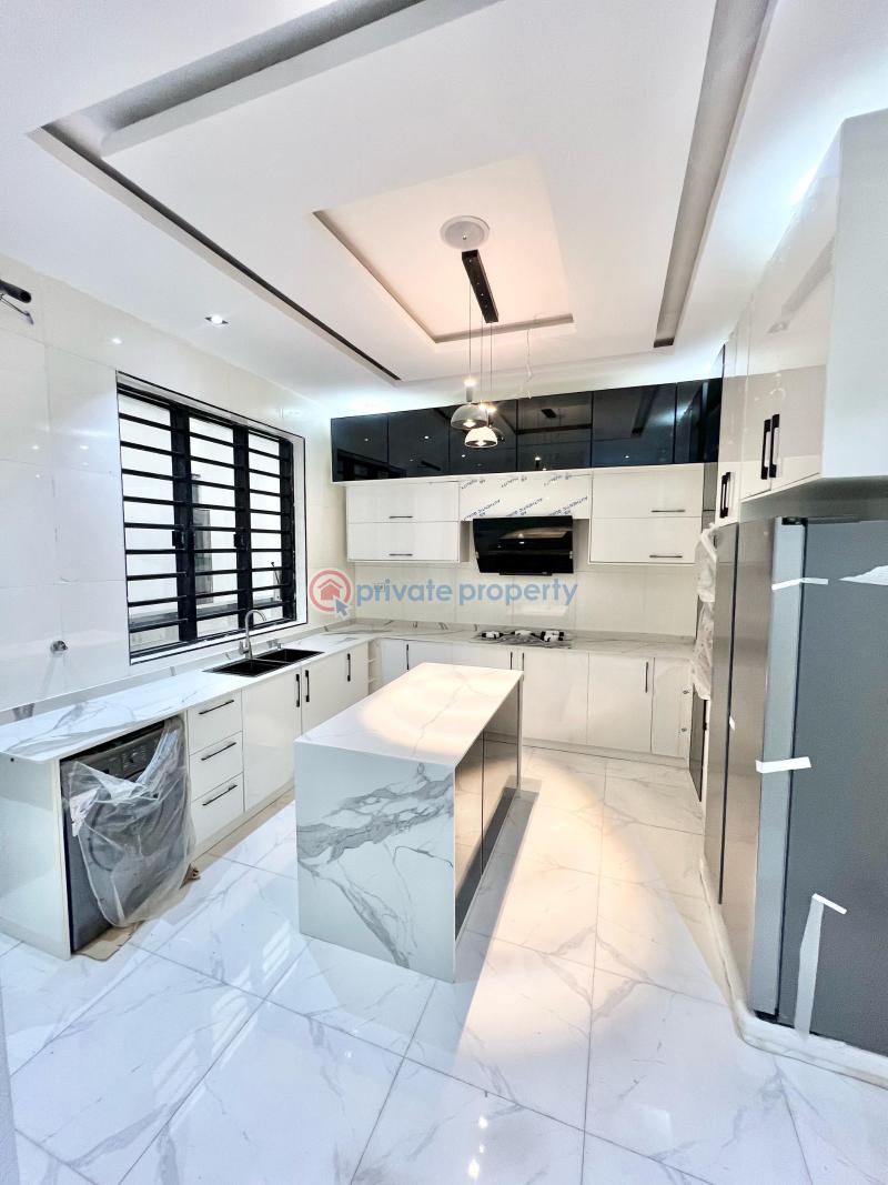 5 bedroom Duplex For Sale Chevron Drive Lekki Lagos - 0