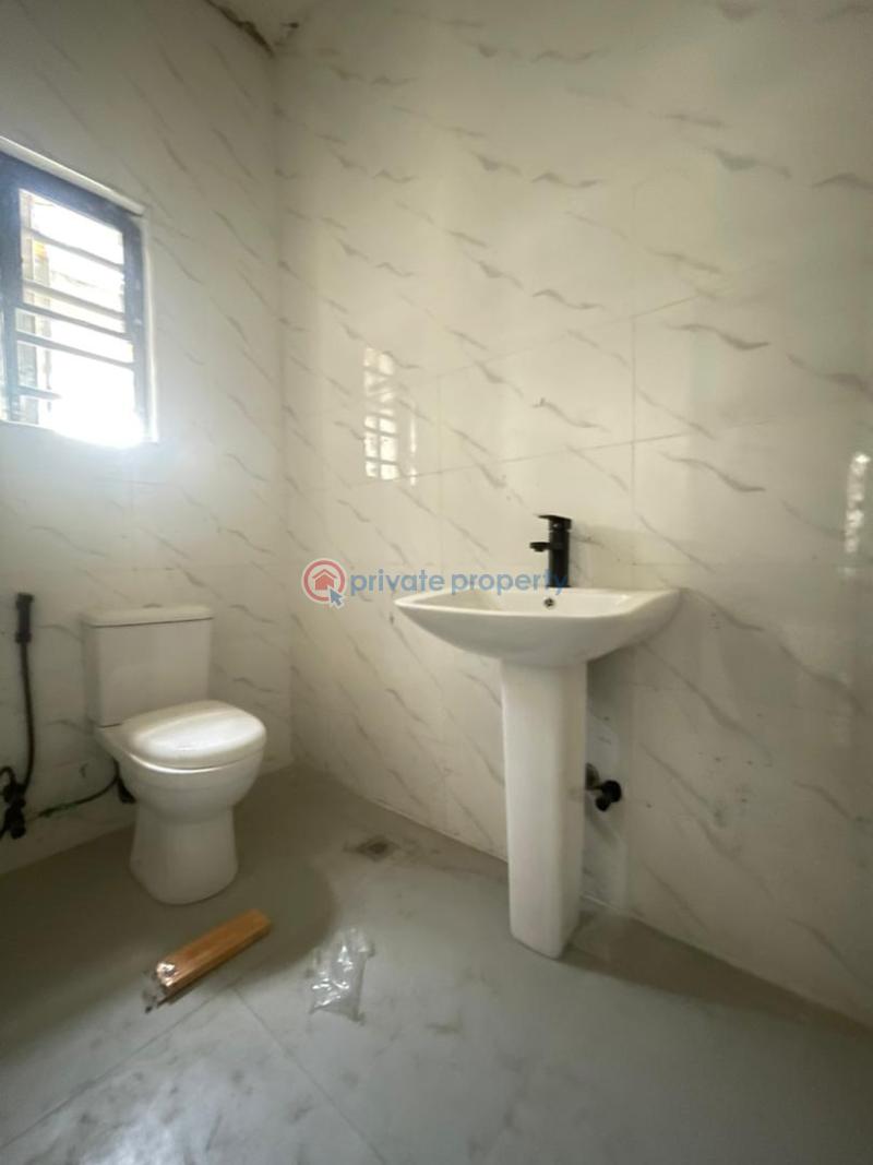 5 bedroom Detached Duplex For Sale Osapa London Lekki Lagos - 11