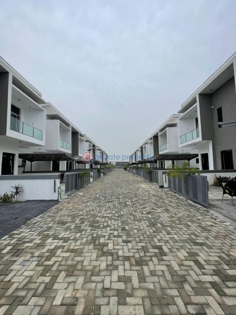 5 bedroom Detached Duplex For Sale Lekki Lagos - 0