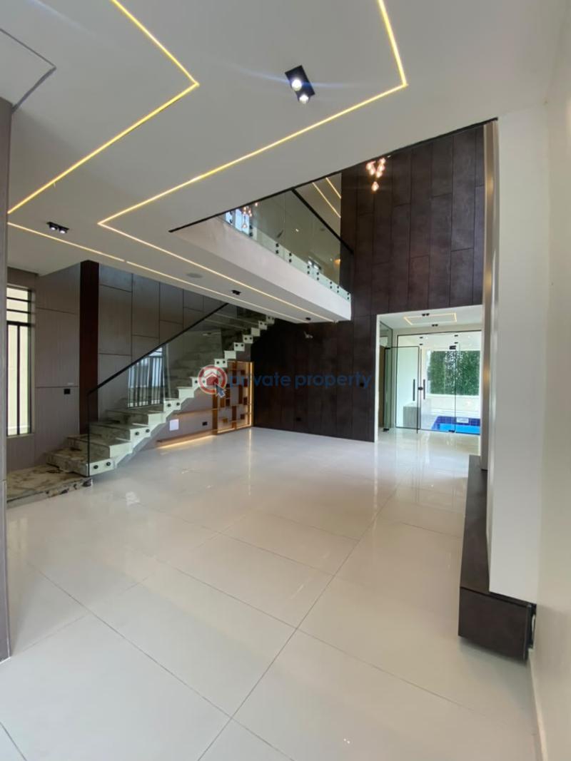 5 bedroom Detached Duplex For Sale Chevron Drive Lekki Lagos - 5