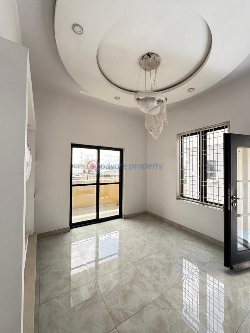 5 bedroom Detached Duplex For Sale Omole Phase 1 Ojodu Lagos - 0