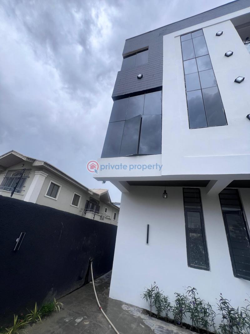 5 bedroom Detached Duplex For Sale Lekki Phase 1 Lagos - 1