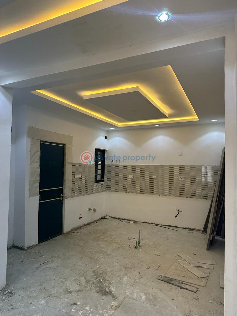 5 bedroom Duplex For Sale Gbagada Lagos - 13