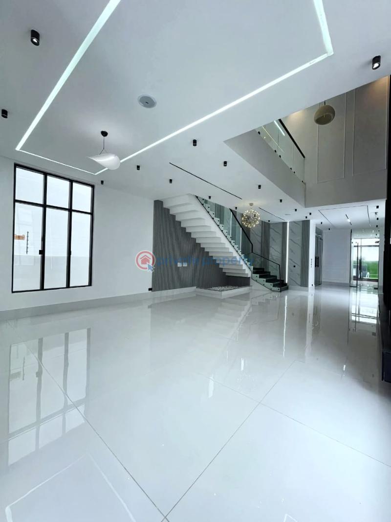 5 bedroom Detached Duplex For Sale Oral Estate Ikota Lekki Lagos - 2