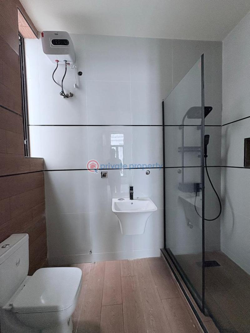 5 bedroom Detached Duplex For Sale Chevron Drive Lekki Lagos - 1