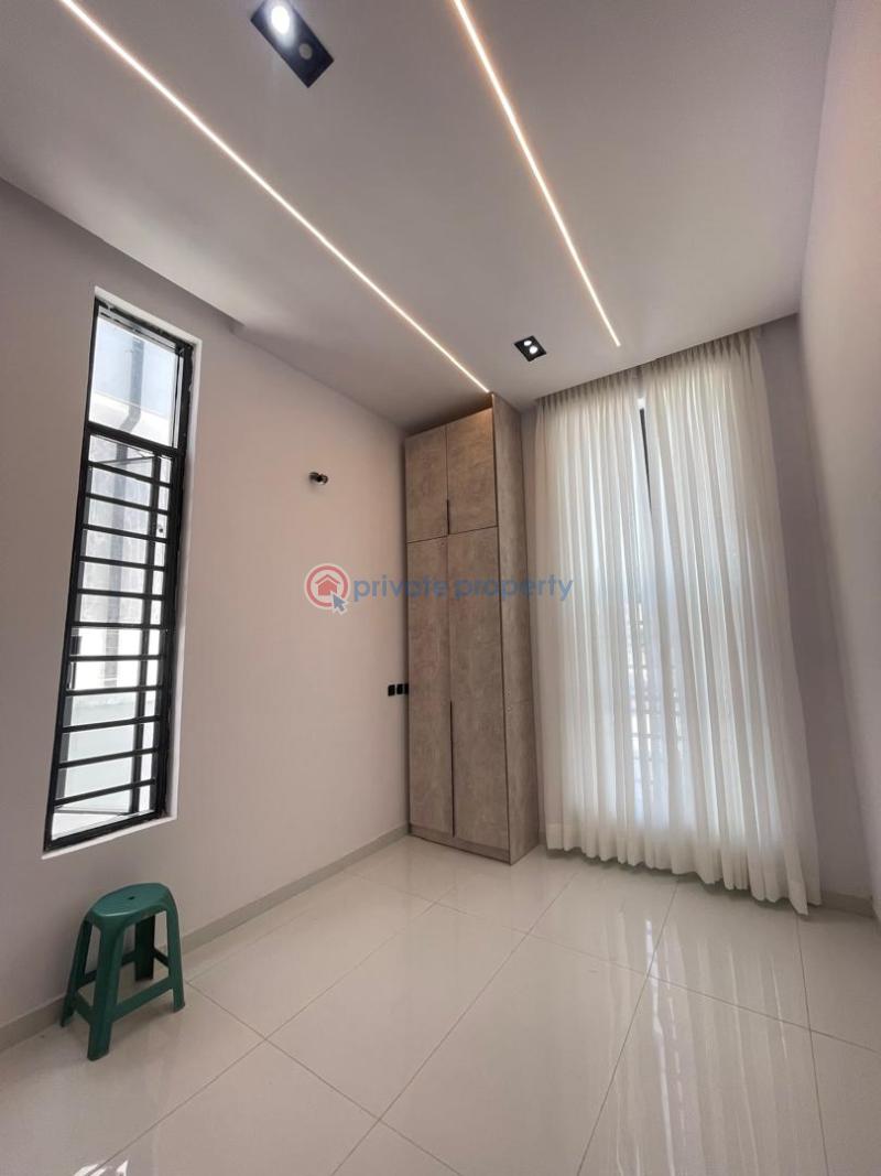 5 bedroom Detached Duplex For Sale Lekki Lagos - 9