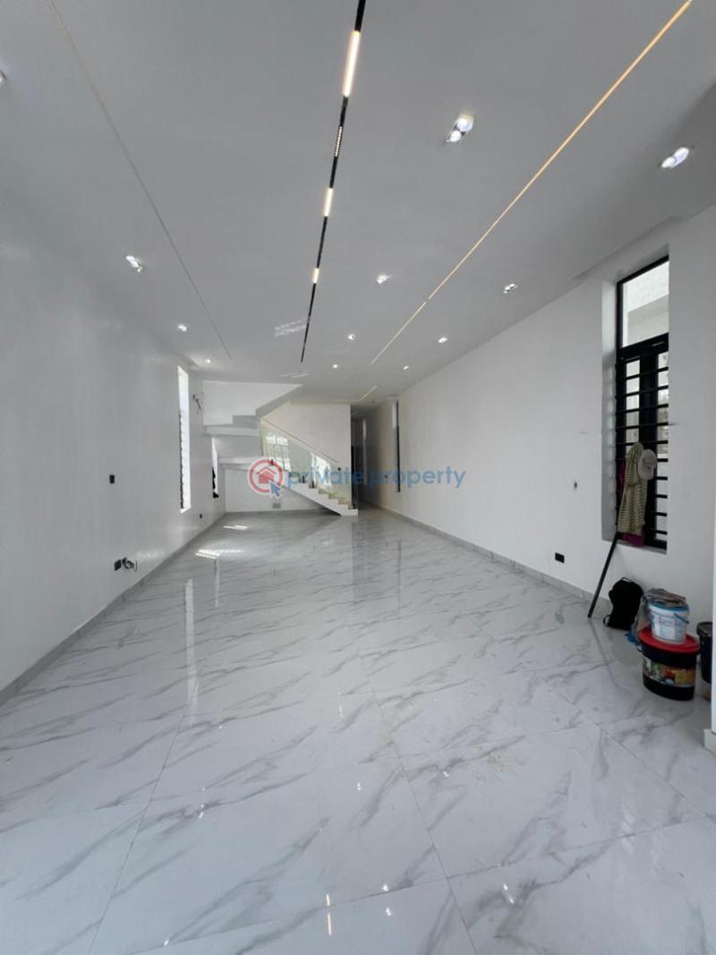 5 bedroom Detached Duplex For Sale Ikota Lekki Lagos - 1