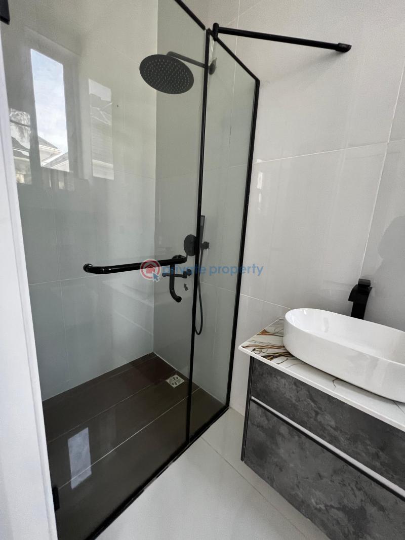 5 bedroom Detached Duplex For Sale Ikota Lekki Lagos - 11