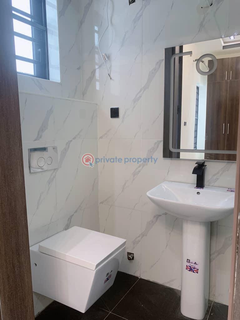 5 bedroom Duplex For Sale Estate Agungi Lekki Lagos - 20