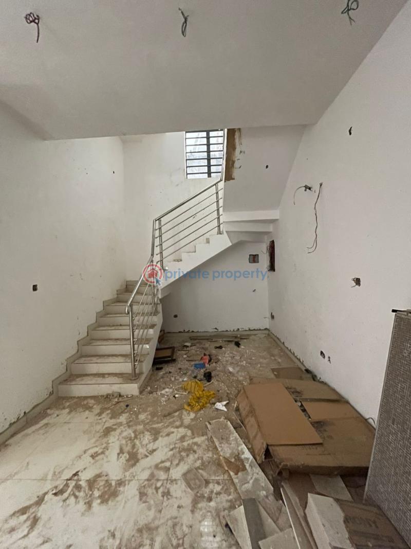 5 bedroom Detached Duplex For Sale Magodo GRA Phase 2 Kosofe/Ikosi Lagos - 1