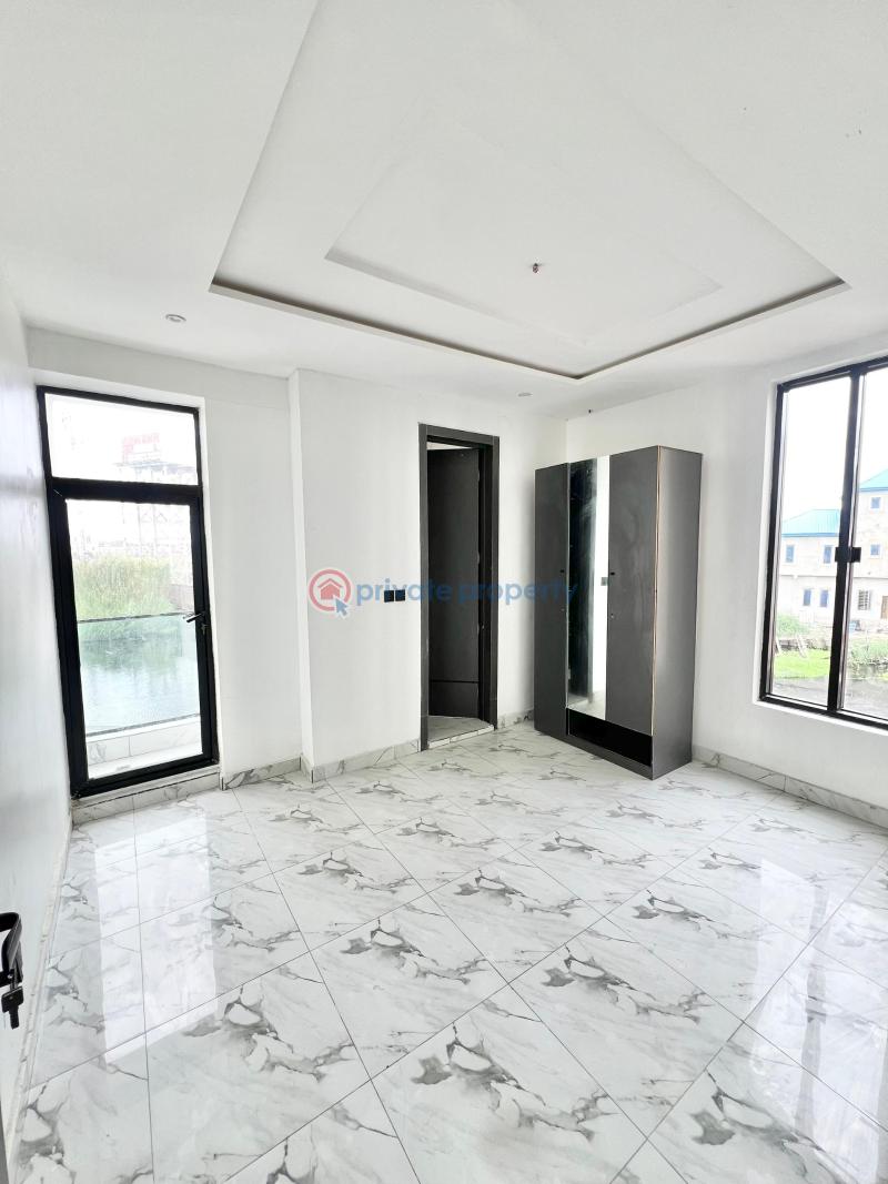 5 bedroom Detached Duplex For Sale Chevron Drive Lekki Lagos - 0