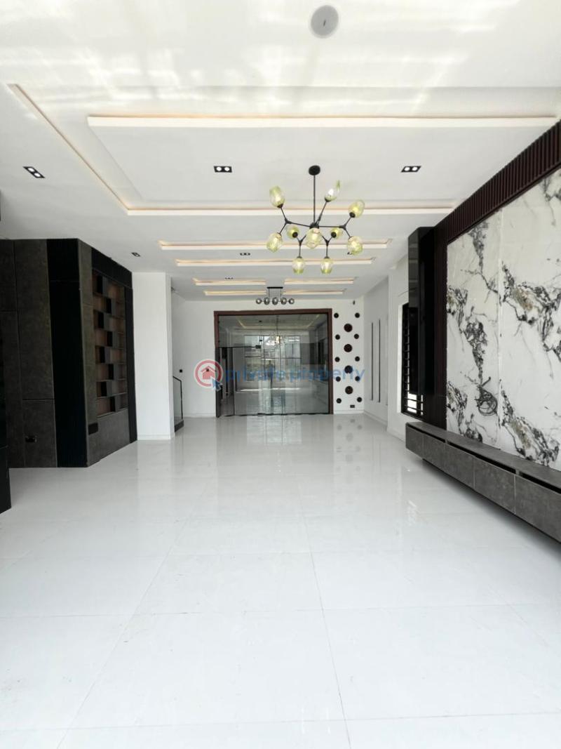 5 bedroom Detached Duplex For Sale Ikota Lekki Lagos - 1