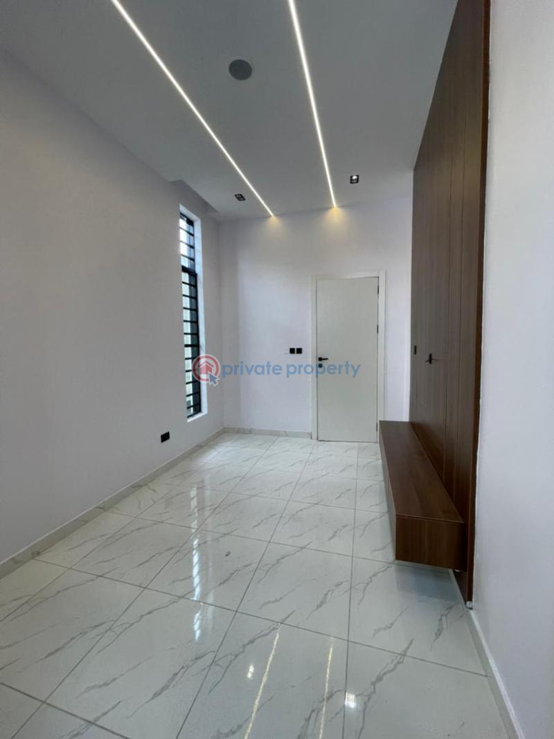 5 bedroom Detached Duplex For Sale Ikota Lekki Lagos - 1