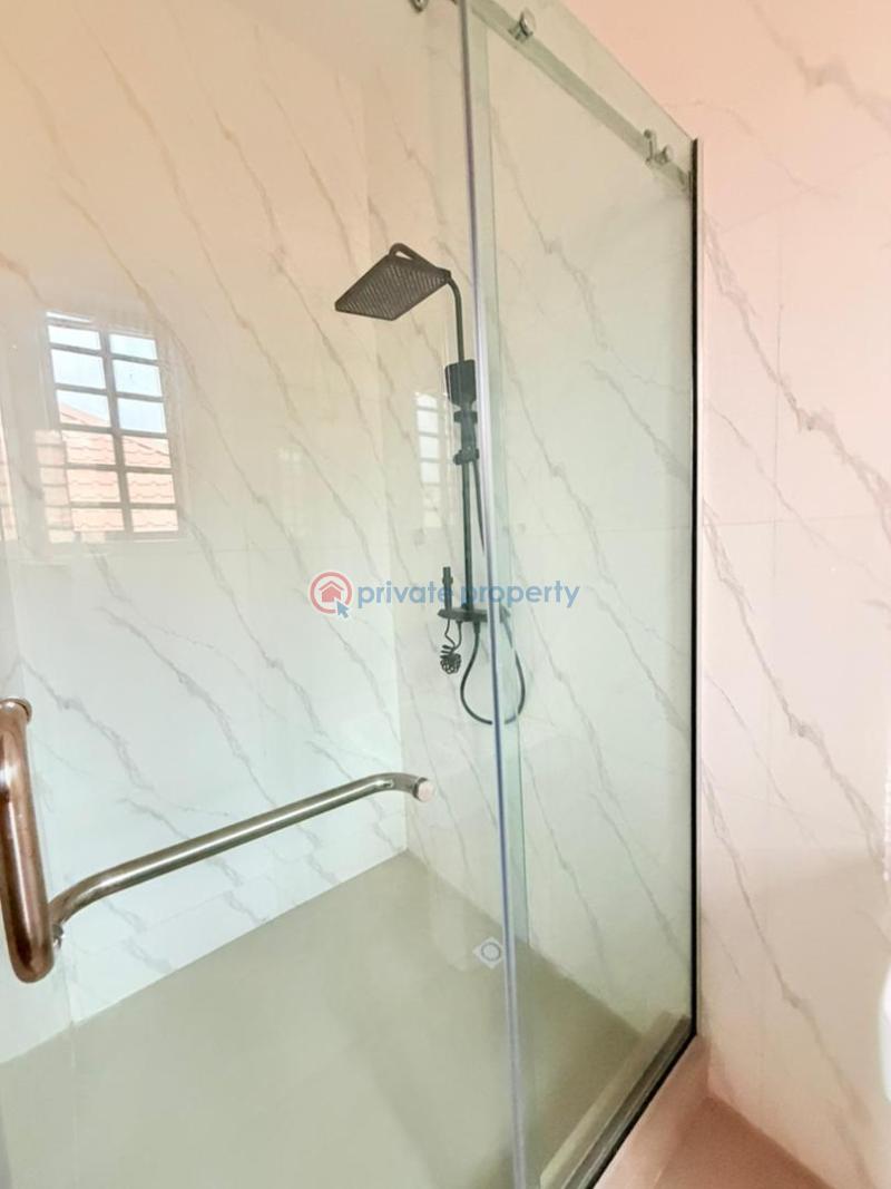 5 bedroom Detached Duplex For Sale Omole Phase 2 Ojodu Lagos - 4
