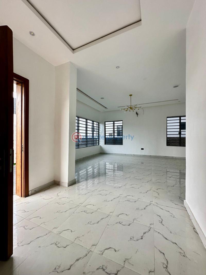 5 bedroom Detached Duplex For Sale Orchid Road Along Lekki Expressway Lagos - 3
