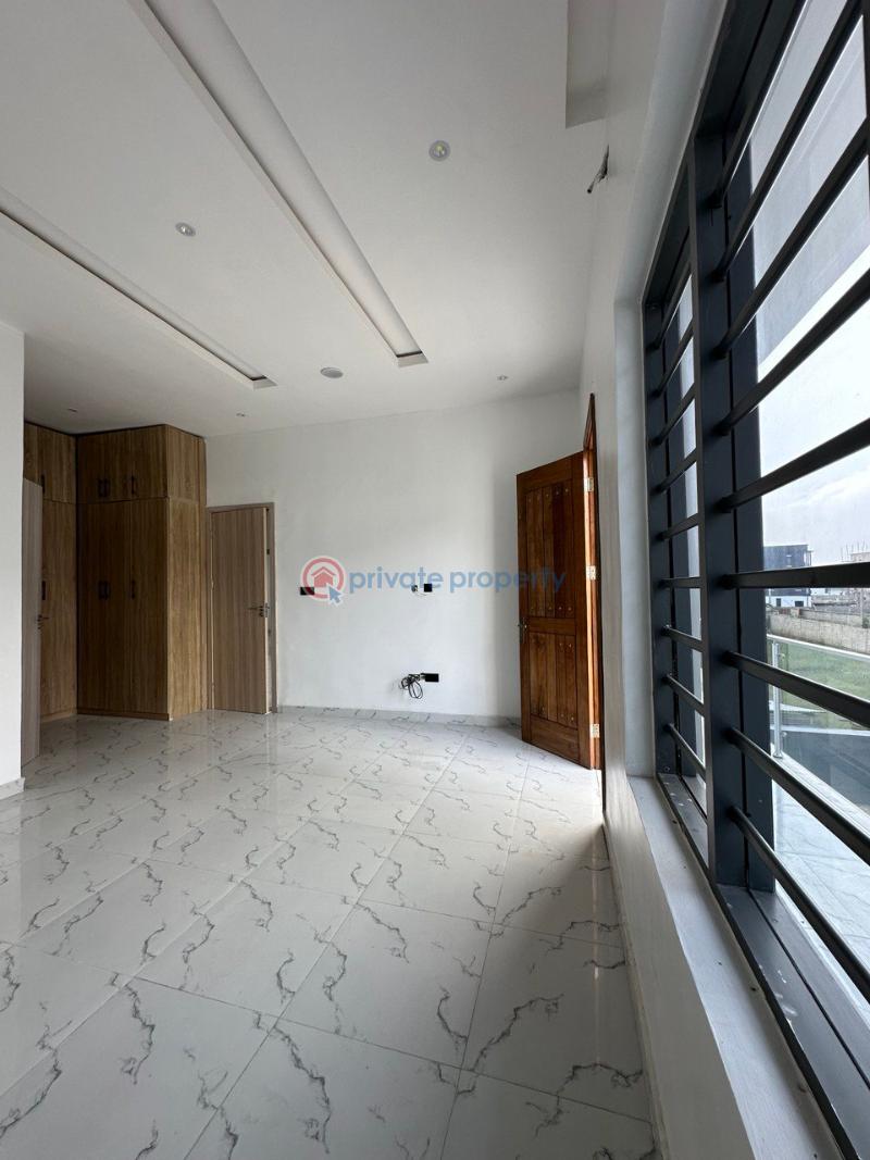 5 bedroom Detached Duplex For Sale Orchid Road Along Lekki Expressway Lagos - 10