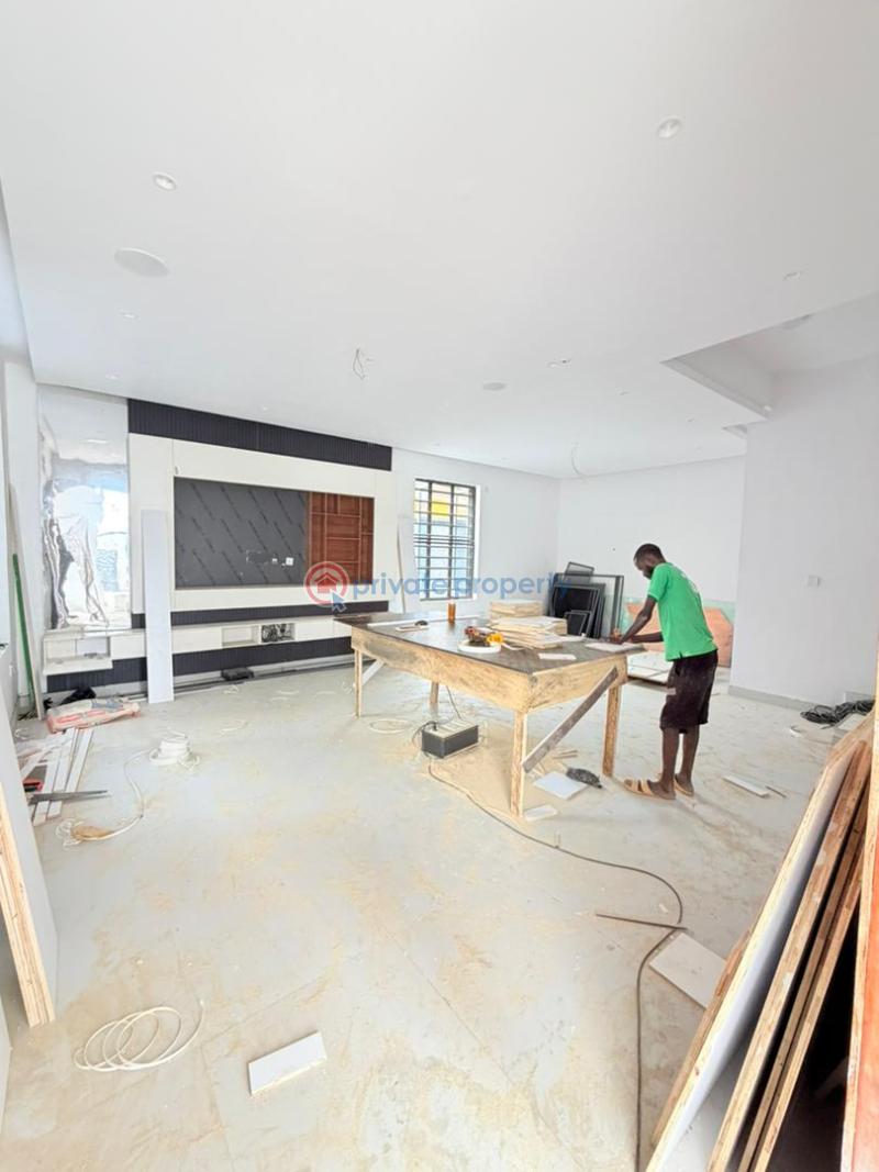 5 bedroom Detached Duplex For Sale Adeniyi Jones Ikeja Lagos - 5