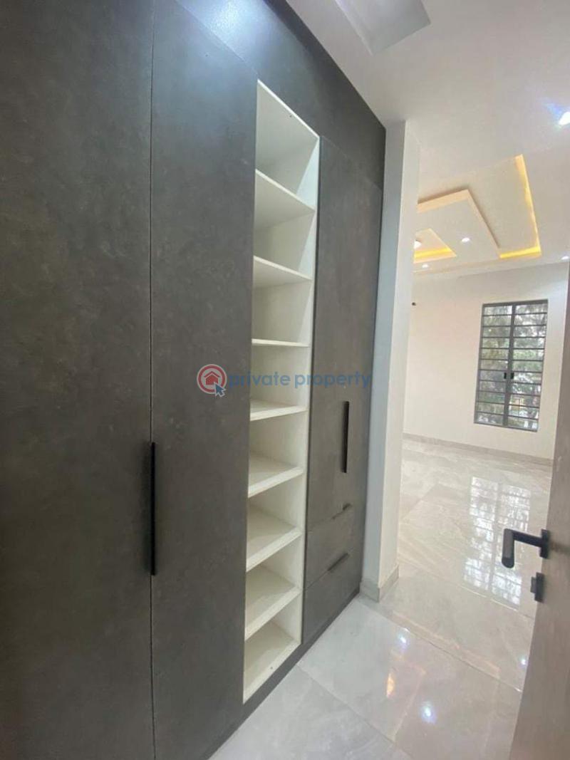 5 bedroom Detached Duplex For Sale Off Adebayo Doherty. Lekki Phase 1 Lagos - 7